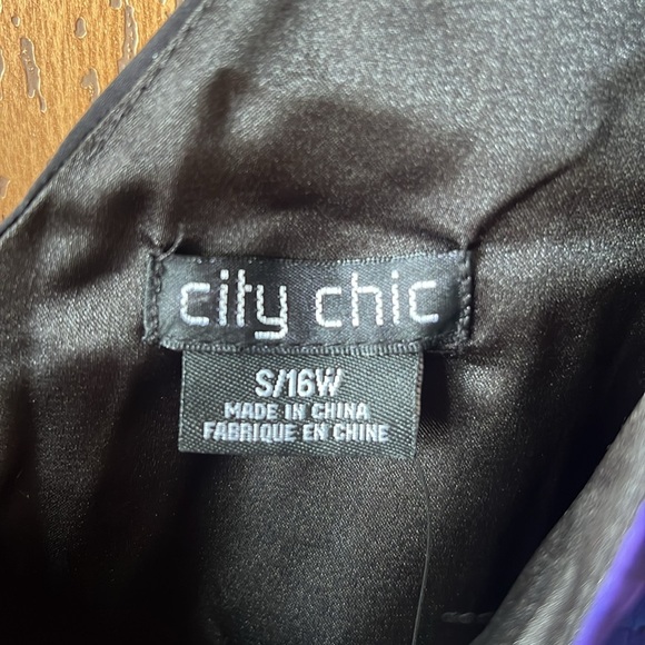 NEW Purple and Blue Hydrangea Fit & Flare Dress Size 16W - Picture 4 of 15